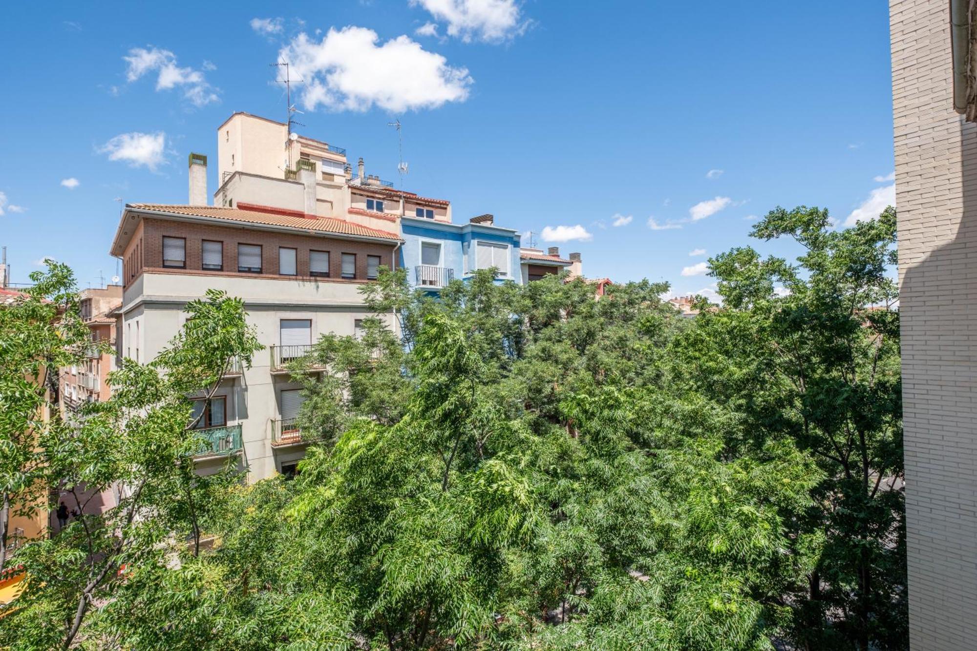 Apartamentos Coso Zaragoza Dış mekan fotoğraf