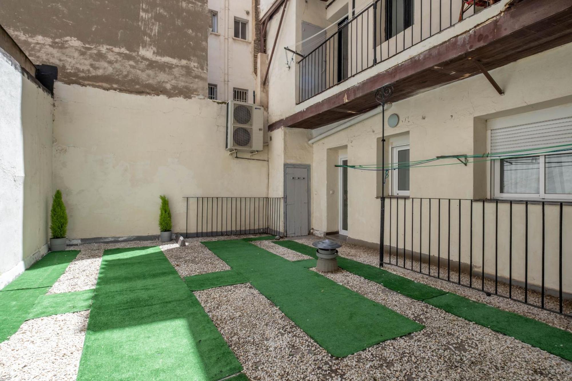 Apartamentos Coso Zaragoza Dış mekan fotoğraf